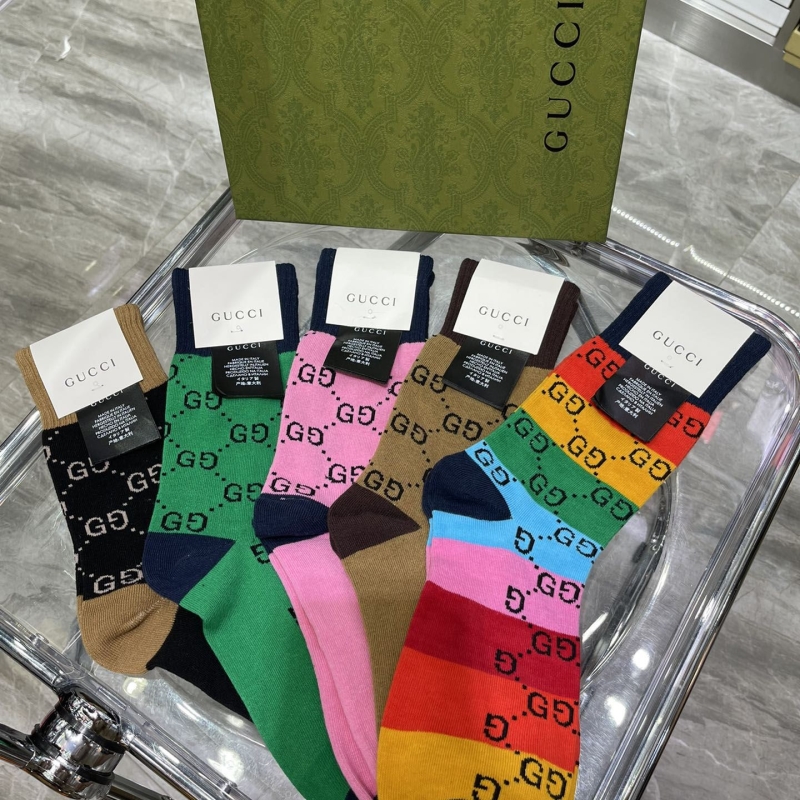 G*u*i socks
